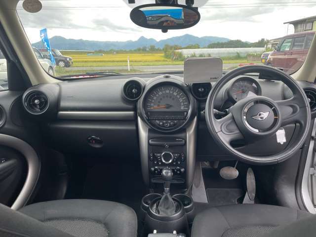 是非とも車両を見に来てください。ロープライスですので、早い者勝ちです。