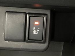 【シートヒーター】寒い日に重宝するシートヒーター！エアコンより早く温まってくれるので寒がりの人も安心ですね♪エアコンの温風は乾燥するから苦手、という方にもをおすすめです。