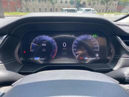 フルカラー10.25インチマルチビューディスプレイ！