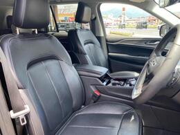 フロントレザーシート！