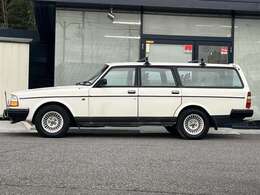 ●当店では最長3年間の長期保証をご用意！万が一の時は全国の提携工場で修理が可能。ご希望に合わせて最短半年から最長3年までご加入いただけます。