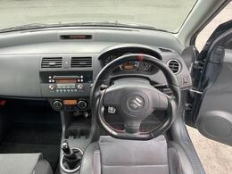 ガリバーグループでは主要メーカー、主要車種をお取り扱いしております。全国約460店舗の在庫の中からお客様にピッタリの一台をご提案します。