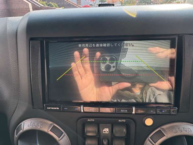 バックカメラもついています