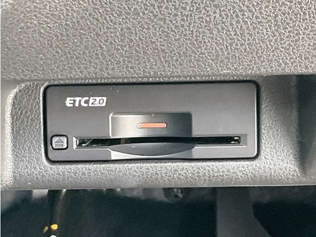 ■DSRC/ETCの自動料金収受に加え、渋滞回避支援や安全運転支援などの情報提供が受けられるETC2.0サービスです！