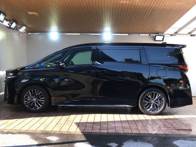 高品質低価格車、国産、輸入問わず週間10万台の中からお客様のご希望のお車をご提案致します！『買取、販売、保険、車検、板金、整備、コーティング』など、車のことはすべてお任せください。