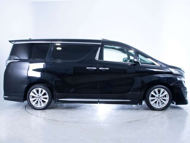 サイドビュー（ホイール交換・ダウンサス・車高調など）のカスタムも承っております