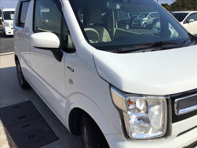 メンテナンス等でお待ちの際も店内でゆっくり過ごせます♪