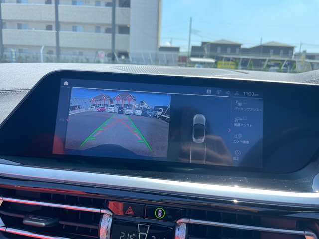 バックカメラ装備のお車なので、狭い場所の駐車なども安心です☆
