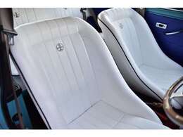 【ローン】低金利オートローンもご利用頂けます。500万円以上ご利用時は最長120回のお支払い可能、オリコバジェットローン、残価設定型ローンもご準備致しております。ローン試算お気軽にお問い合わせ下さい。