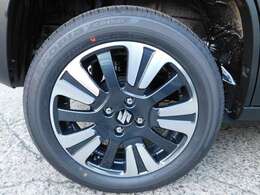 純正ホイールはボディに合ったデザインです☆お洒落は足元から！