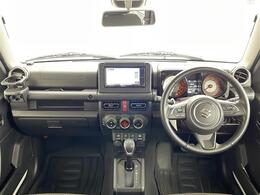 【インパネ全体】全方位で視界が広く、高い目線で運転もしやすいです！