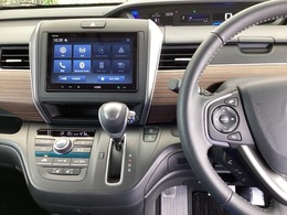 VX-240ZFE　Apple CarPlay/Android Auto?対応で、8インチ高画質HDモニターを搭載したディスプレイオーディオです！