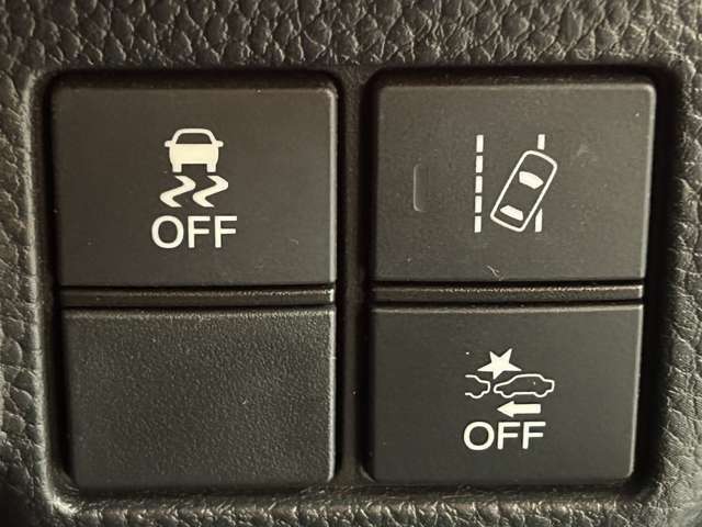 お車の機能や安全装備に関して気になる方は、ぜひ一度ご来店ください！その場でスタッフがご説明可能です！