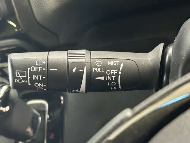 運転席周りに大きな傷、汚れ、へたりなどなく良質な状態です！