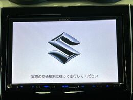 【純正8型ナビ】人気の純正ナビを装備。オーディオ機能も充実しており、Bluetooth接続すればお持ちのスマホやMP3プレイヤーの音楽を再生可能！毎日の運転がさらに楽しくなります！！