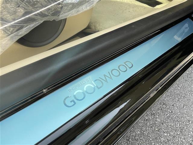 店舗にて現車の確認もいただけますので、お電話で在庫のご確認の上是非ご来店くださいませ！！！