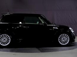 店舗にて現車の確認もいただけますので、お電話で在庫のご確認の上是非ご来店くださいませ！！！