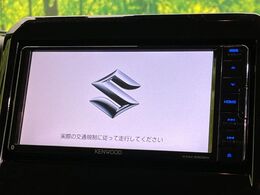 【純正ナビ】人気の純正ナビを装備。オーディオ機能も充実しており、Bluetooth接続すればお持ちのスマホやMP3プレイヤーの音楽を再生可能！毎日の運転がさらに楽しくなります！！