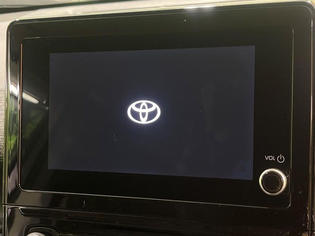 【ディスプレイオーディオ】お手持ちのスマートフォンとの連携で、ナビや音楽再生など各種アプリを使用可能。スマホに近い感覚でお使いいただけます♪