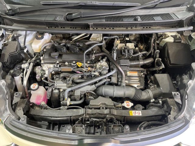 親切・丁寧な専門メカニックスタッフが応対！・車検・点検整備・事故等の修理などアフターサービスも安心。お車のカスタマイズもネクステージのサービススタッフまでご相談ください！