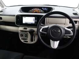 運転席廻りです。