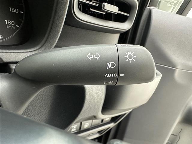 【運転席操作部】快適なドライブを楽しむための機能が装備されています！運転席から触れるので、使いやすいです！除菌プランいれていただくと、さらに清潔で安心していただけます！