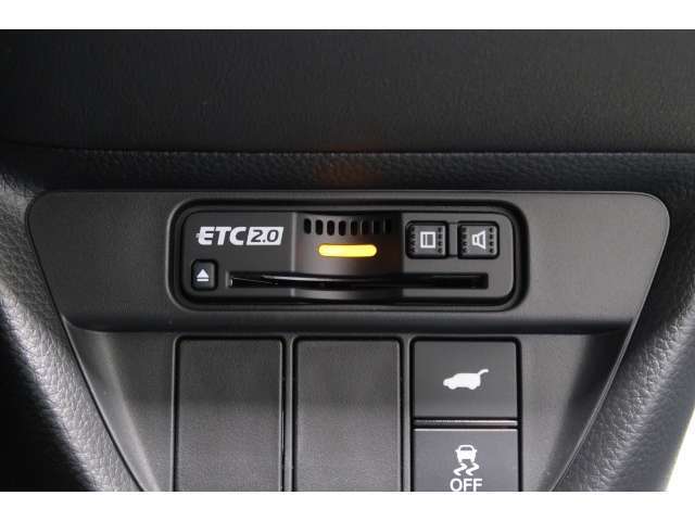 ◆◆ETC付！高速道路の料金所はキャッシュレスで通過です！サービスエリア等にあるスマートインターの出入りも利用可能でとっても便利☆ご納車後すぐにお使い頂けるようセットアップしてのお渡しとなります。