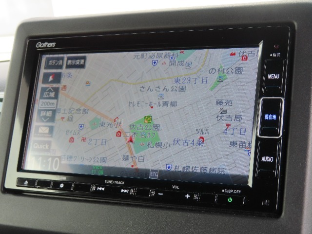 純正ナビが装備されております♪遠方に行くときや初めて行く土地など道がわからない時、ご活用下さい！