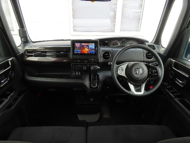 前方の視界もよく運転もしやすい作りになっています♪