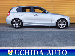 女性のお客様だけでもお車を見やすく・分かりやすいご説明をいたしております。お気軽にお聞きください。