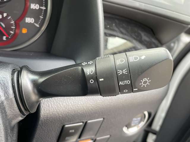 【運転席操作部】快適なドライブを楽しむための機能が装備されています！運転席から触れるので、使いやすいです！除菌プランいれていただくと、さらに清潔で安心していただけます！