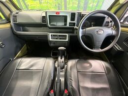 グループ総在庫数約30，000台！！全国の系列店からメーカー・車種問わずご紹介出来るので、あなたにピッタリのお車が見つかるはずです♪まずはお問い合わせ下さい☆