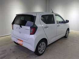 【カローラ富山認定中古車】 3つの安心をこの1台に 1.徹底した洗浄　2.車両検査証明書付き3.ロングラン保証付き