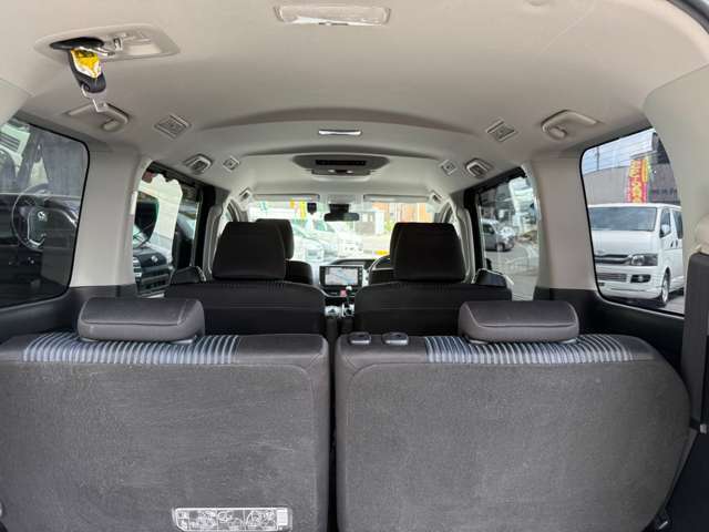 自動車保険も取り扱っております。お車ご購入の際に、お気軽にご相談下さい。万が一の時に備えて、お客様に合ったプランをご提案します。