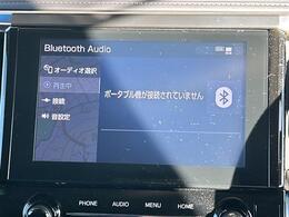 【Bluetooth】ナビゲーションと携帯電話/スマートフォンをBluetooth接続することができます。接続するとハンズフリーで使用することができるので、とても便利です！