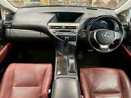 大阪府摂津市にSUVを中心に『お値打ち価格』で展示している良質中古車専門店です。事故歴修復歴なしの車両限定で取り扱い！。関西地域で最もお得な価格かつ最良質車をご提供できるよう努めております。