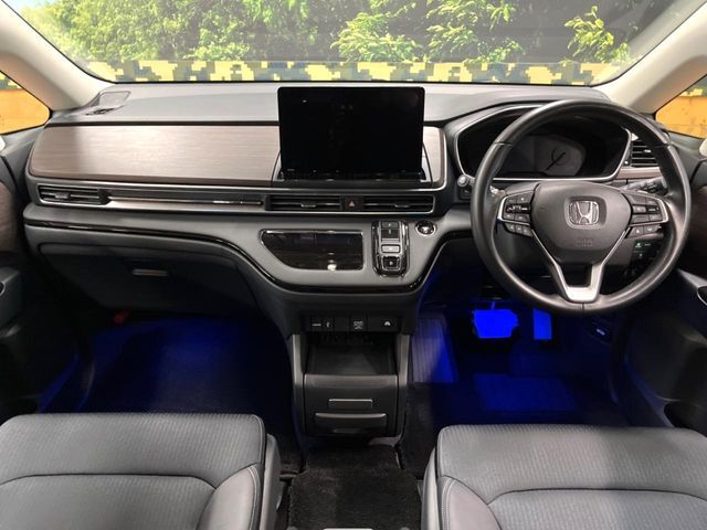 グループ総在庫数約30，000台！！全国の系列店からメーカー・車種問わずご紹介出来るので、あなたにピッタリのお車が見つかるはずです♪まずはお問い合わせ下さい☆