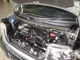 内装、外装、エンジンルームの隅ずみまでクリーニングを実施してお渡しします！プロが仕上げをしましたからピッカピカですよ～！点検整備もきっちり実施いたします。