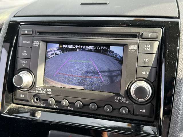 バックカメラ装備！駐車時の後方確認も安心です！