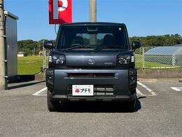 私たちは販売だけのお店では ありません。ご購入後のメンテナンスや車検、もしもの事故の際の対応など、お客様を末永くサポートさせていただくために『近隣のお客様限定』でお車をご案内させていただいております。