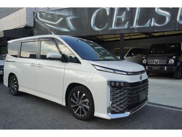 中古車を買うのが初めて…というお客様にもご安心頂けるよう、当店選りすぐりのスタッフがしっかり丁寧にご説明させて頂きます！