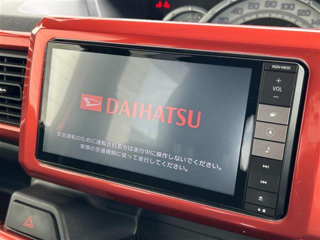 【　ナビゲーション　】ナビゲーションシステム装備なので不慣れな場所へのドライブも快適にして頂けます♪