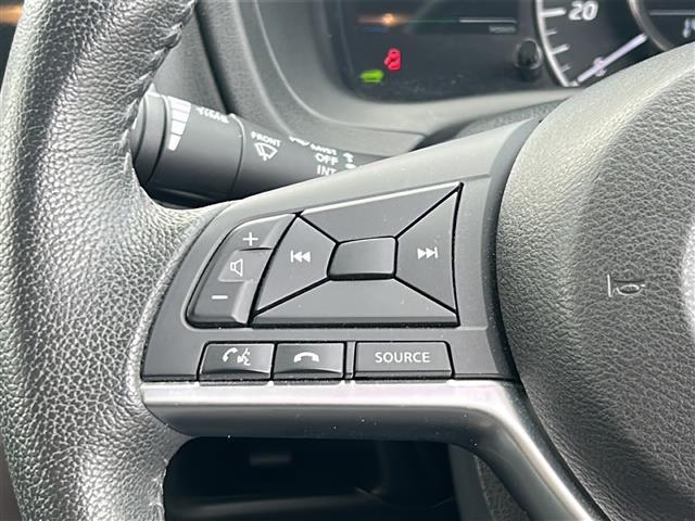 運転席周りにある装備です。ハンドル周り、インパネ周り等についている装備をこちらで確認できます。