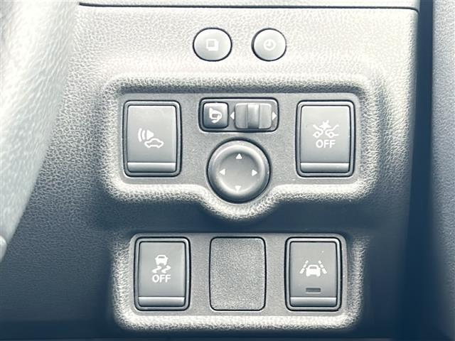 運転席周りにある装備です。ハンドル周り、インパネ周り等についている装備をこちらで確認できます。