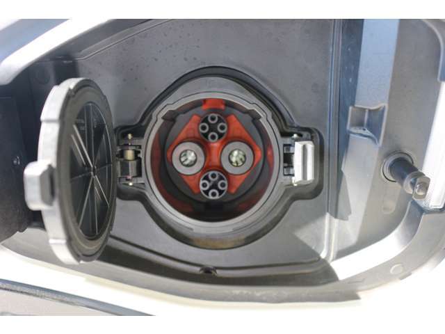 充電口
