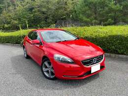 人気のV40！　人気の赤色！　車検整備付！