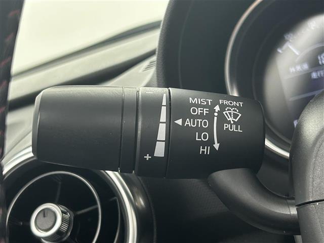【エアコン】暑い夏でも寒い冬でも、車内に快適な空気を届けるので、いつでも快適な車内空間を創り上げます！