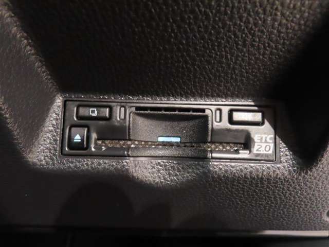 有料道路走行時の必需品 ETC付（ビルトインタイプ）