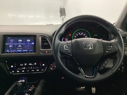 ドライブの必需品。見やすい・使いやすいHonda純正のメモリーナビを搭載。