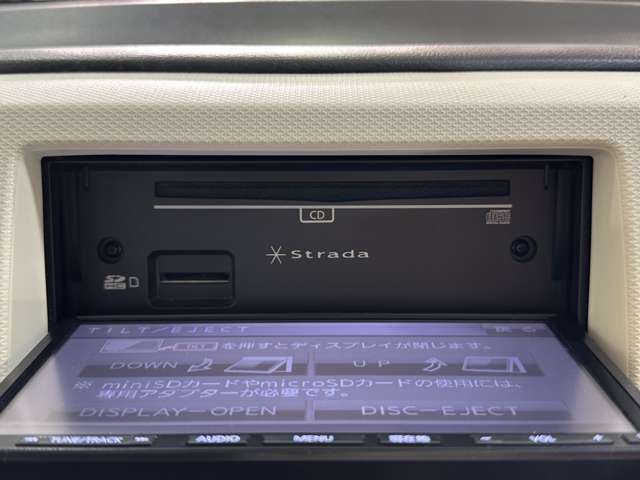 入庫時はスタッフが丁寧に洗車♪ご納車前には更にもう一度仕上げを行います♪オプションでプロによる内装クリーニングや大人気のボディーコーティング、鈑金修理なども格安で承ります。